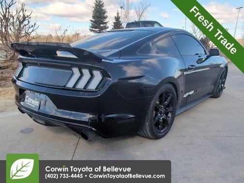 2017 Ford Mustang V6