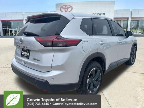 Brilliant Silver Metallic 2024 Nissan Rogue SV