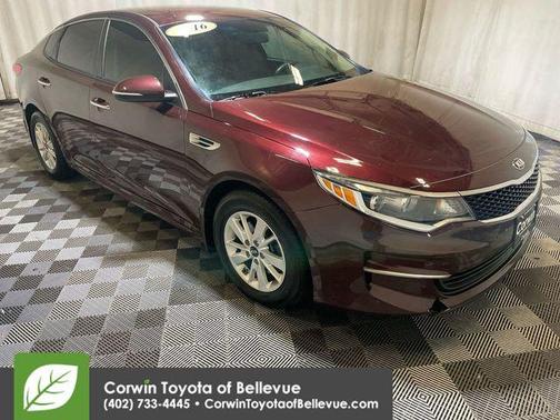 2016 Kia Optima LX