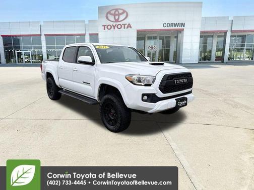 2017 Toyota Tacoma TRD Sport
