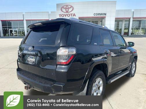 Midnight Black Metallic 2016 Toyota 4Runner SR5
