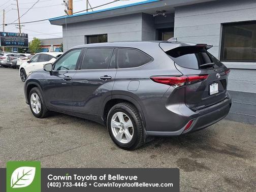 2020 Toyota Highlander LE