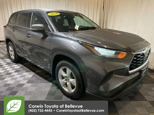 2020 Toyota Highlander LE