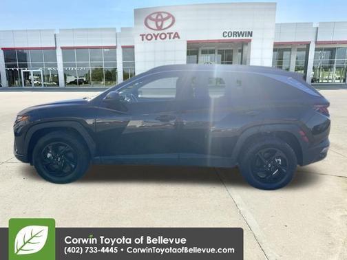 Black Pearl 2024 Hyundai TUCSON SEL