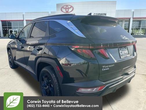 Black Pearl 2024 Hyundai TUCSON SEL