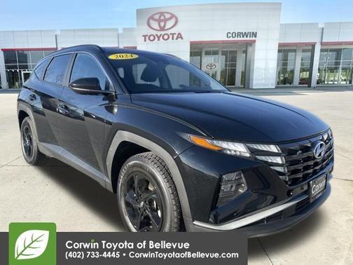 Black Pearl 2024 Hyundai TUCSON SEL