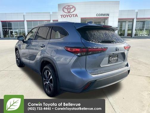 2021 Toyota Highlander Hybrid XLE