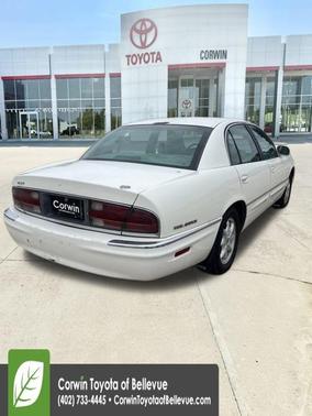 2002 Buick Park Avenue Base