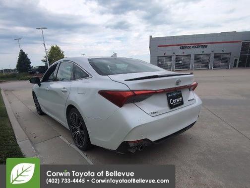 2020 Toyota Avalon Touring