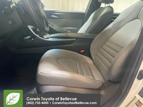 2020 Toyota Avalon Touring