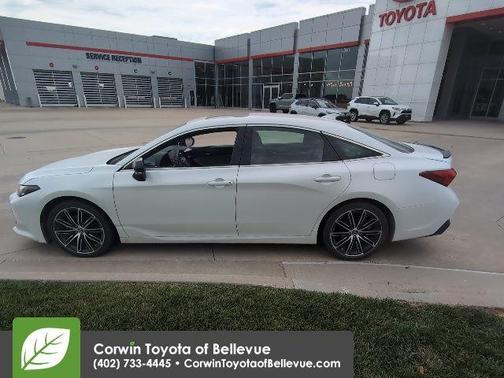 2020 Toyota Avalon Touring