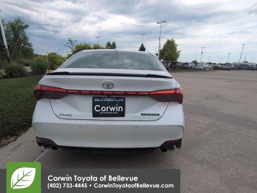 2020 Toyota Avalon Touring