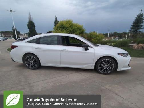 2020 Toyota Avalon Touring