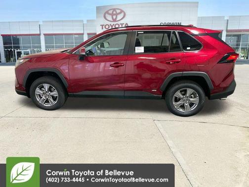 2025 Toyota RAV4 Hybrid LE
