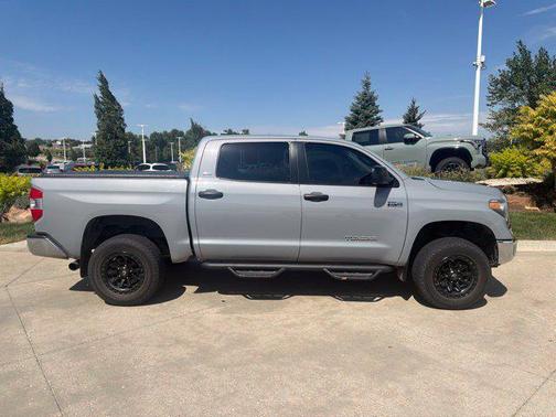 Cement 2020 Toyota Tundra SR5