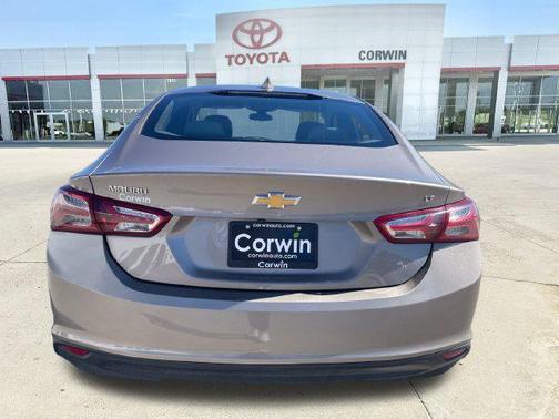 Mineral Gray Metallic 2022 Chevrolet Malibu FWD LT