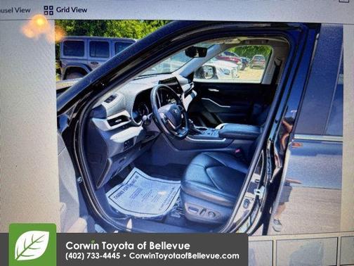 Midnight Black Metallic 2023 Toyota Highlander XLE