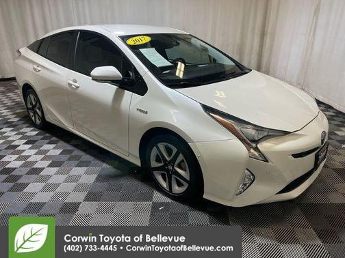 2017 Toyota Prius Four Touring