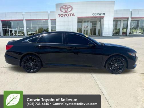 Crystal Black Pearl 2021 Honda Accord Sport SE 1.5T