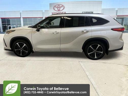 2022 Toyota Highlander XSE