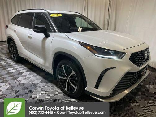 2022 Toyota Highlander XSE