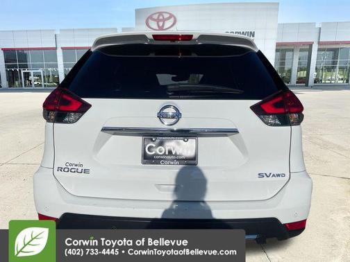 Glacier White 2020 Nissan Rogue SV
