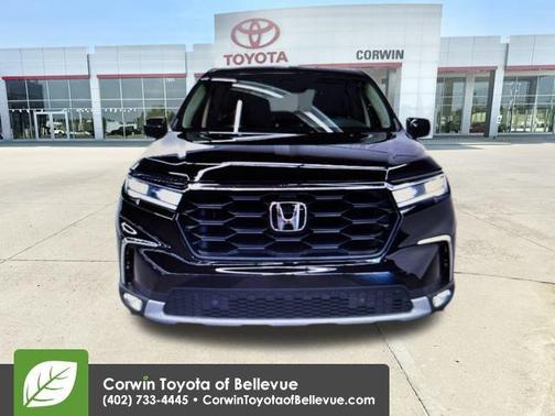 2023 Honda Pilot AWD EX-L 8 Passenger