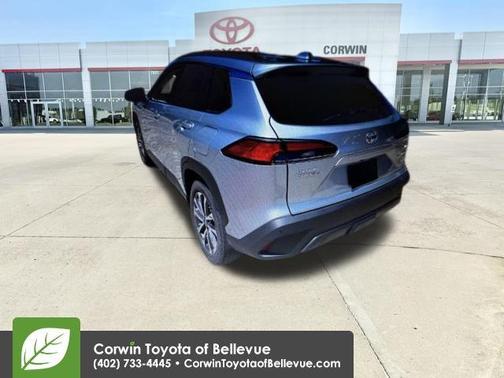 Sonic Silver 2023 Toyota Corolla Cross XLE