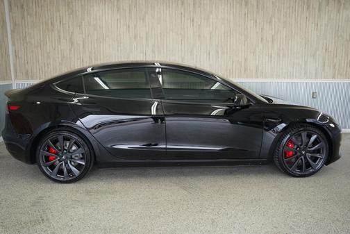 2022 Tesla Model 3 Performance