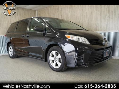 2020 Toyota Sienna SE