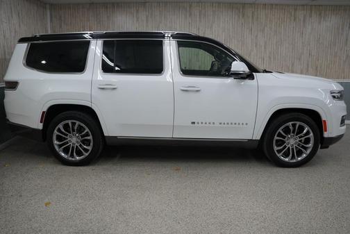 2022 Jeep Grand Wagoneer Series II 4x4