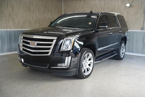 2018 Cadillac Escalade Luxury