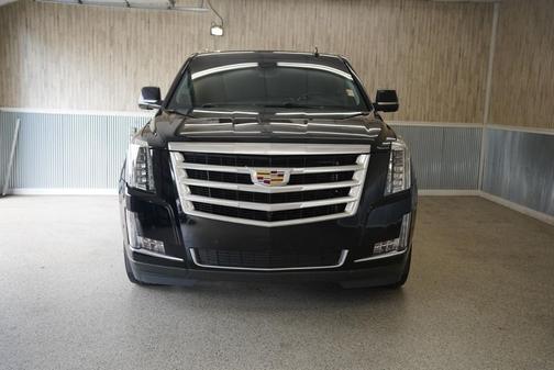 2018 Cadillac Escalade Luxury