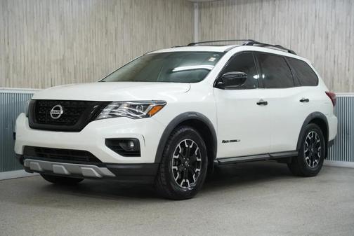 2019 Nissan Pathfinder SL