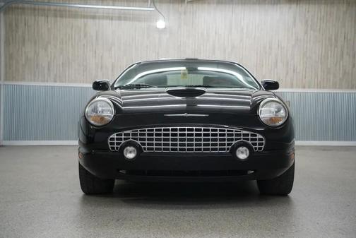 2002 Ford Thunderbird Premium