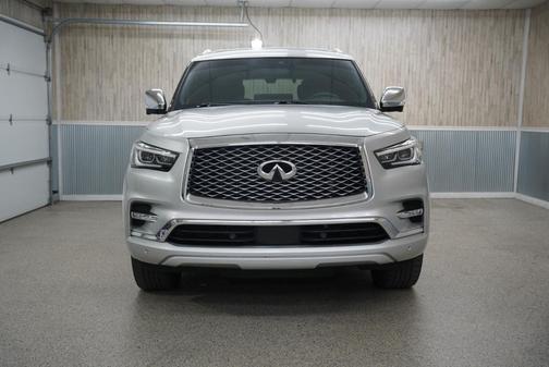 2023 INFINITI QX80 SENSORY
