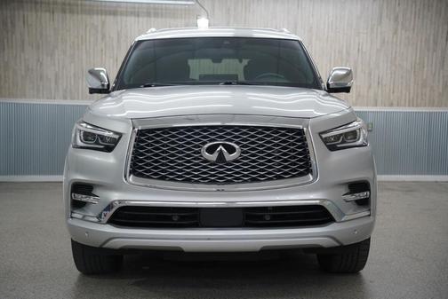 2023 INFINITI QX80 SENSORY
