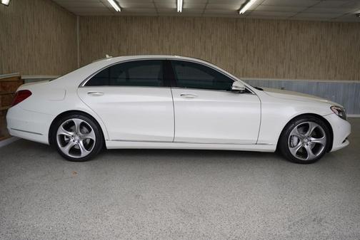2015 Mercedes-Benz S-Class 4dr Sdn S 550 RWD