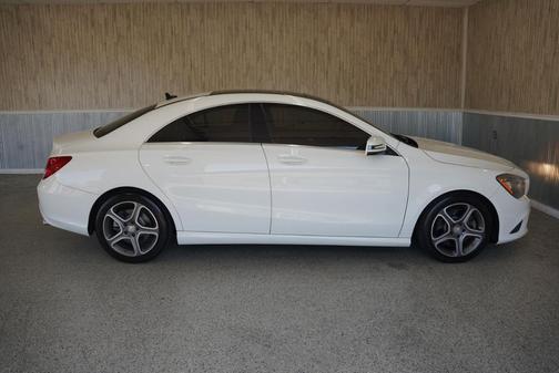 2014 Mercedes-Benz CLA-Class Base