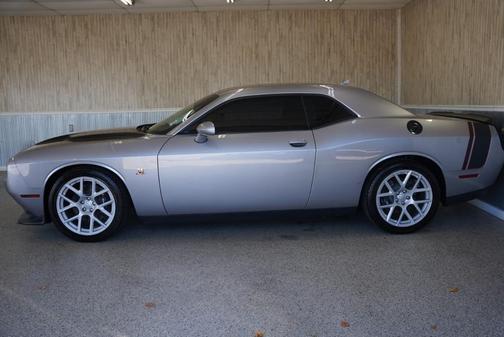 2016 Dodge Challenger R/T Scat Pack