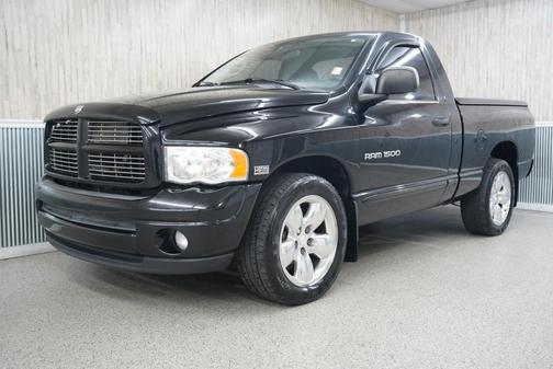 2004 Dodge Ram 1500 SLT