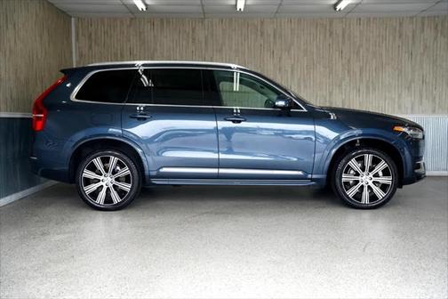 2023 Volvo XC90 Recharge Plug-In Hybrid T8 Core Bright Theme