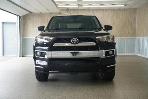 Midnight Black Metallic 2017 Toyota 4Runner Limited