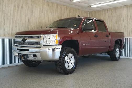 Maroon 2013 Chevrolet Silverado 1500 LT