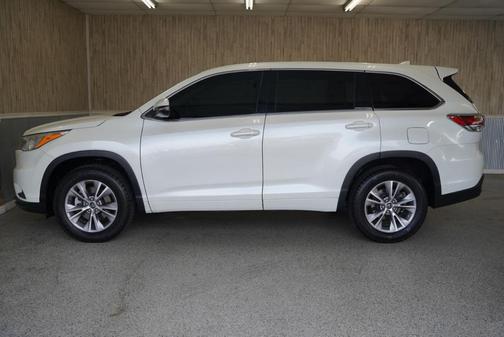 2016 Toyota Highlander LE Plus