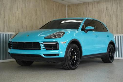 Miami Blue 2019 Porsche Cayenne Cayenne S