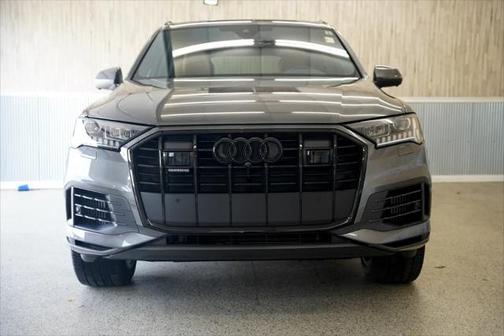 2023 Audi Q7 55 Premium Plus