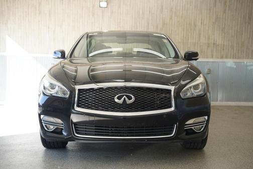 2015 INFINITI Q70L 3.7X