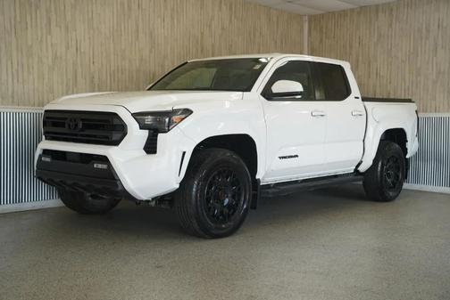 Ice Cap 2025 Toyota Tacoma SR5