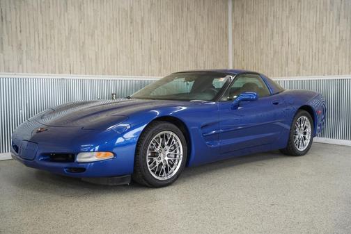 2002 Chevrolet Corvette Base